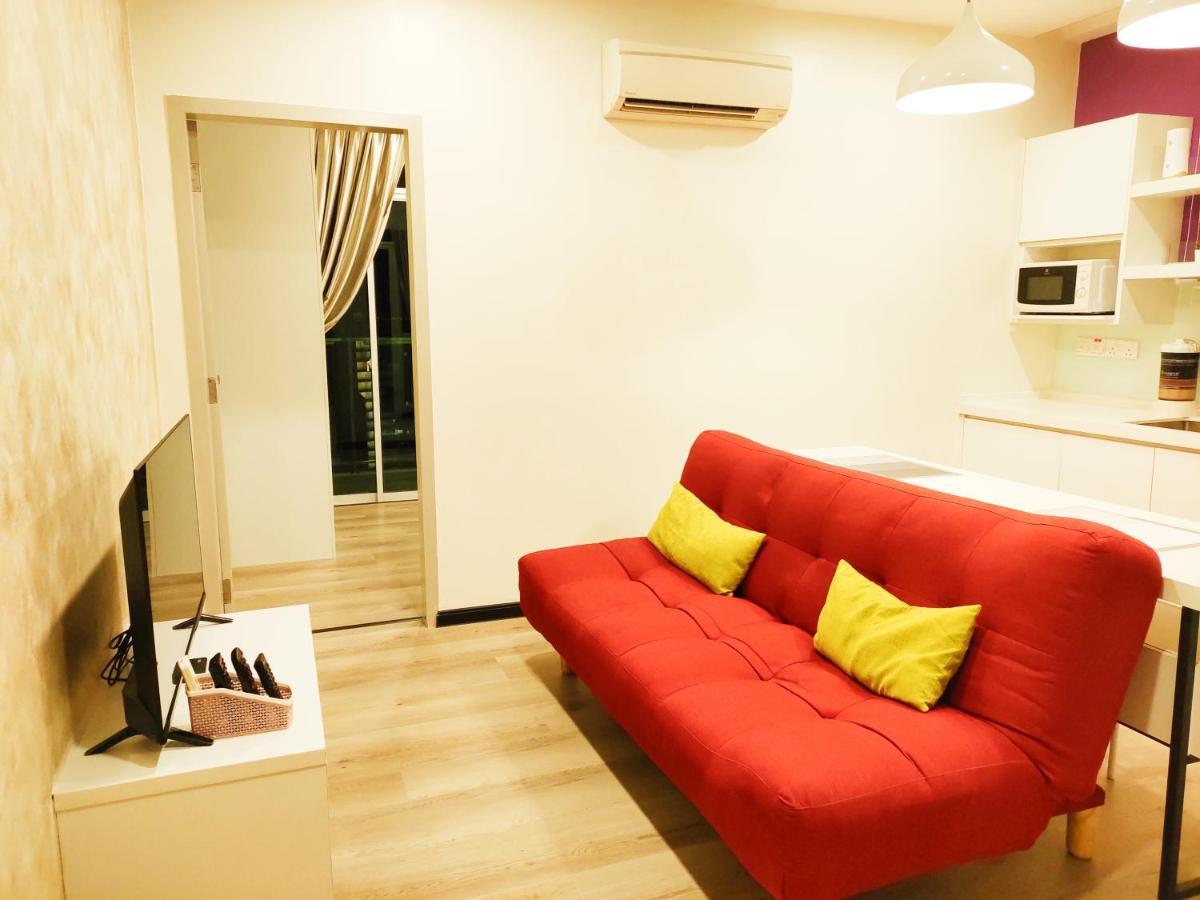 Penang Studio Suite In Georgetown ภายนอก รูปภาพ