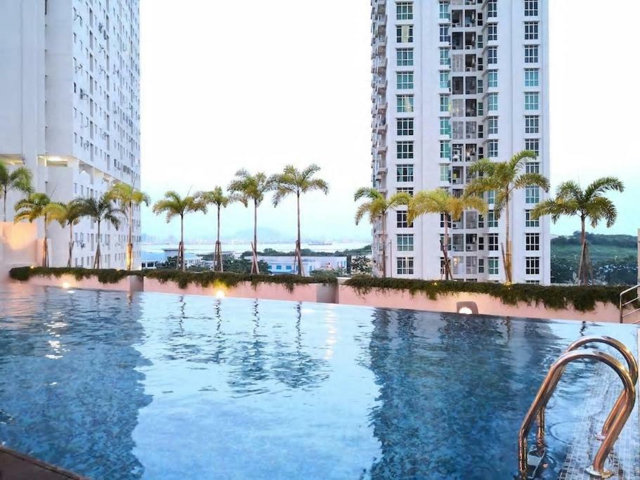 Penang Studio Suite In Georgetown ภายนอก รูปภาพ