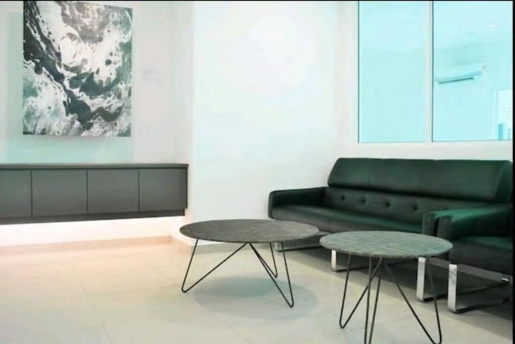Penang Studio Suite In Georgetown ภายนอก รูปภาพ